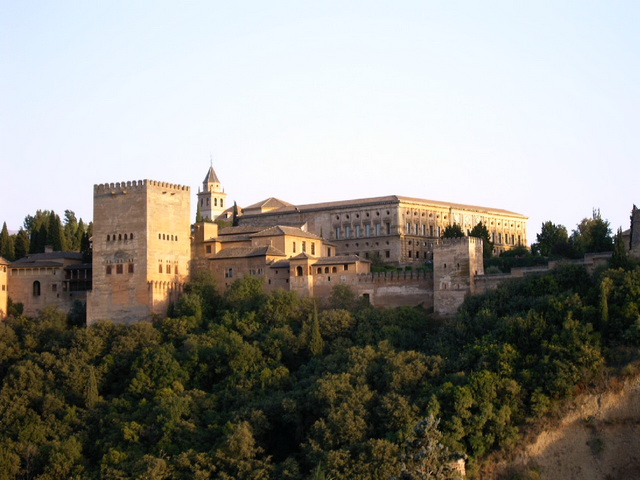 Đôi nét về thành phố Granada khi đi du học Tây Ban nha